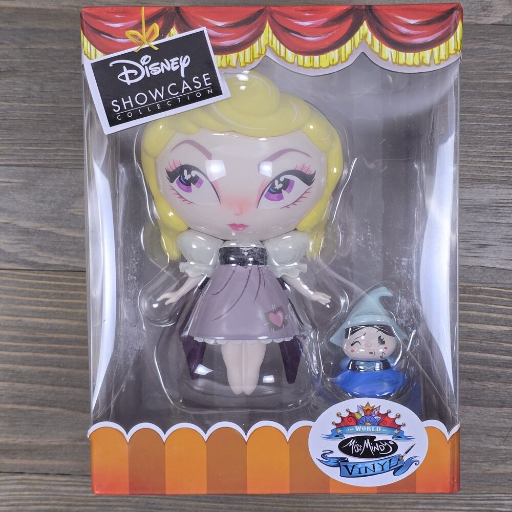 Disney The World of Miss Mindy Sleeping Beauty Aurora With Merryweather Vinyl
